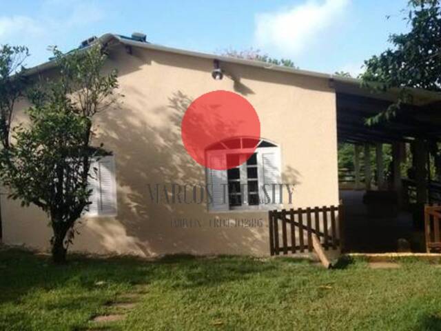 Casa para Venda em Santana de Parnaíba - 2