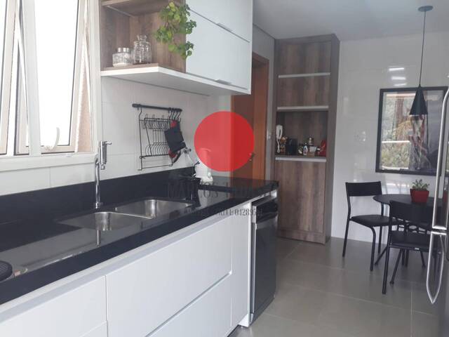 Apartamento para Venda em Santana de Parnaíba - 4